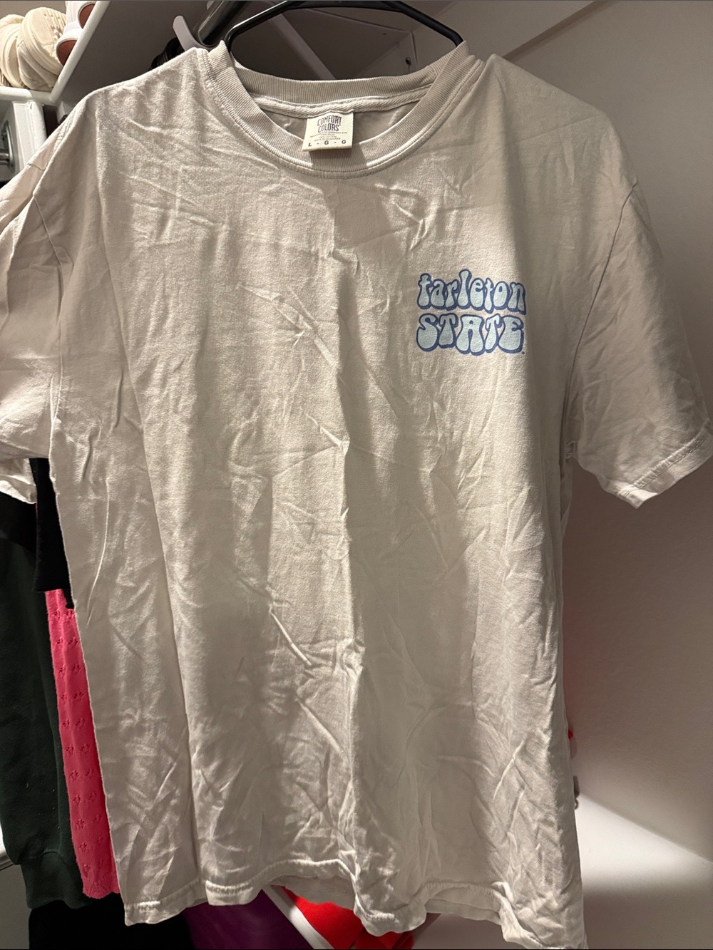 Unbranded Cream Graphic Short-Sleeve Tee
